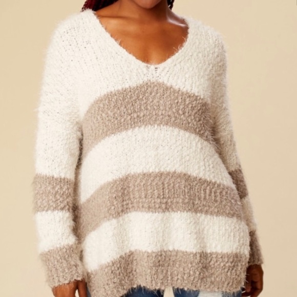 Alter’d State Sweater - Picture 3 of 6